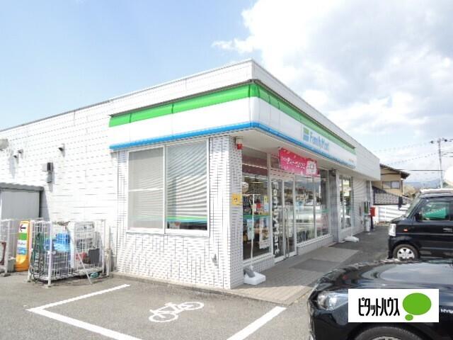 ファミリーマート富士宮東小泉店：491m