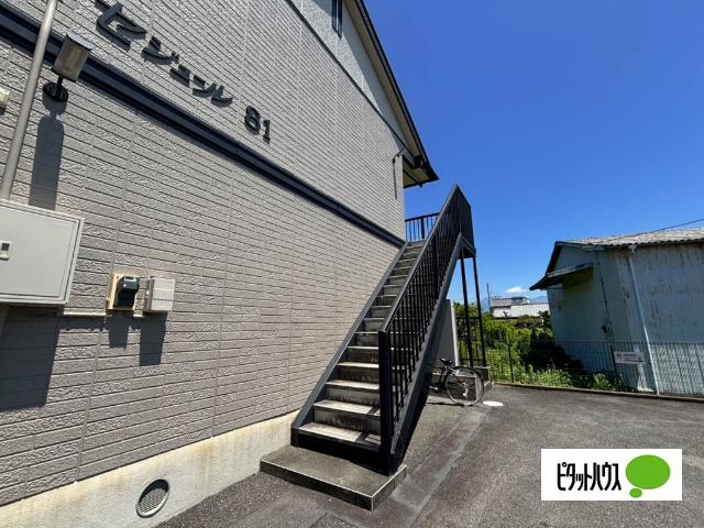セジュール８１（105） ロビー