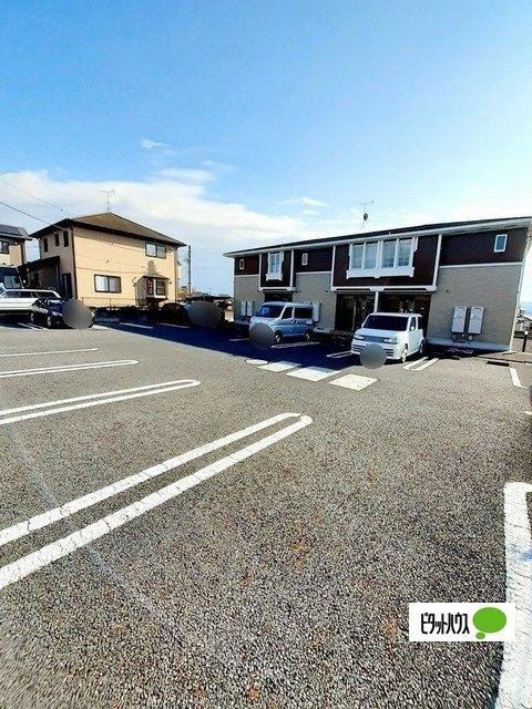 ルミエール古宮　Ⅰ（203） 駐車場