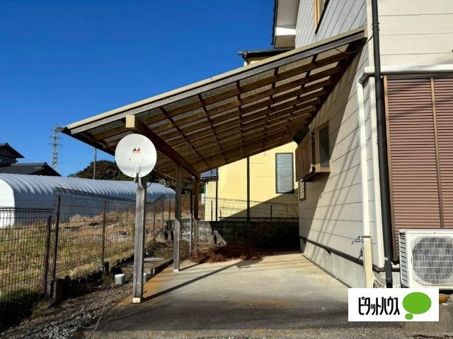 富士市中野一戸建 駐車場