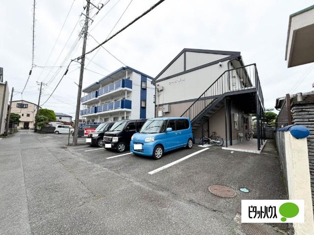 コーポ影山（102） 駐車場