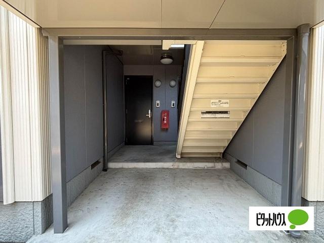Ｓｕｎｍａｌｌ　Ａ（201） エントランス