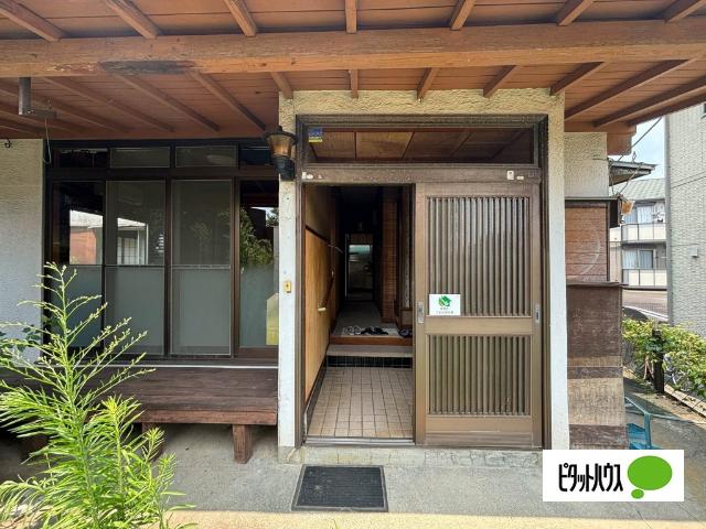春風とこもれびの家 エントランス
