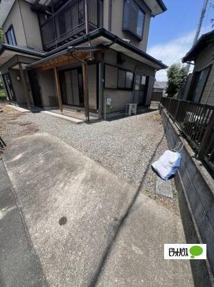 岩本住宅 駐車場