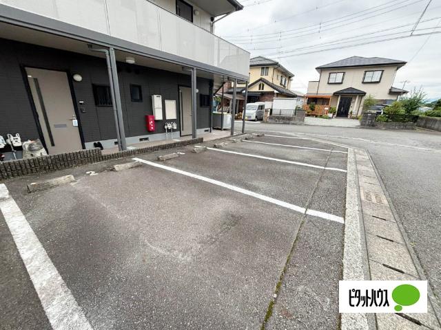 はなみずきＡ（202） 駐車場