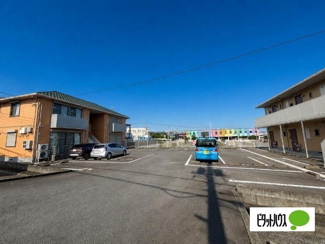 ライフコーポＢ（103） 駐車場