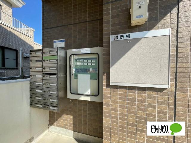 GrowRichビル（2H） エントランス