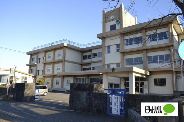 富士市立富士南小学校：919m