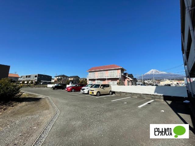 エスカーザB 物件画像