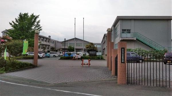 富士宮市立富士根南小学校