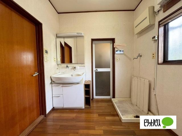 富士宮市小泉中古住宅 洗面