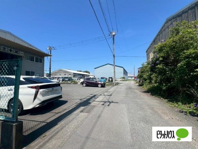 富士市比奈売工場・事務所 前面道路含む現地写真