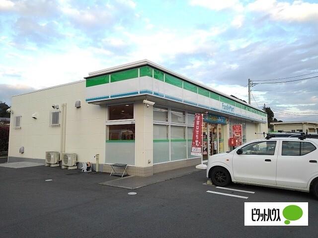 ファミリーマート大渕久保町店