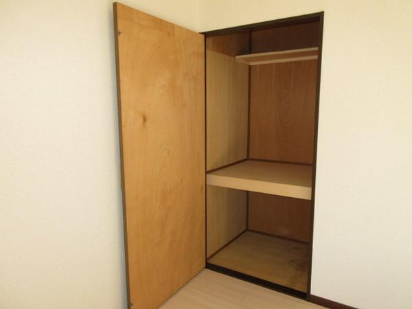 Surplus　Oneサツミ 部屋画像