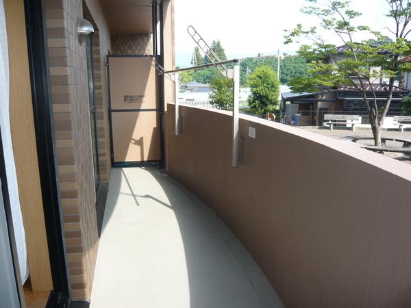 ガーデンハイム樗１番館 バルコニー