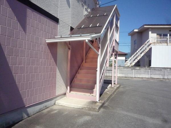 Surplus　Twoハイツ水城北 エントランス