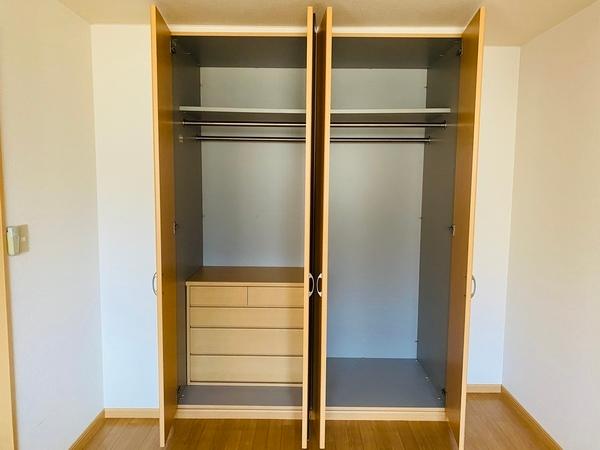 グランチェスタ 収納