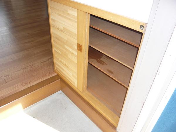 ワタベコーポ 収納