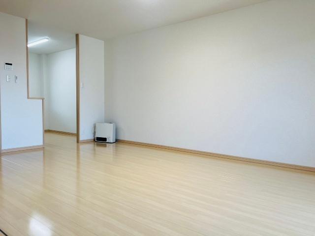 ラフィネ風越B 室内