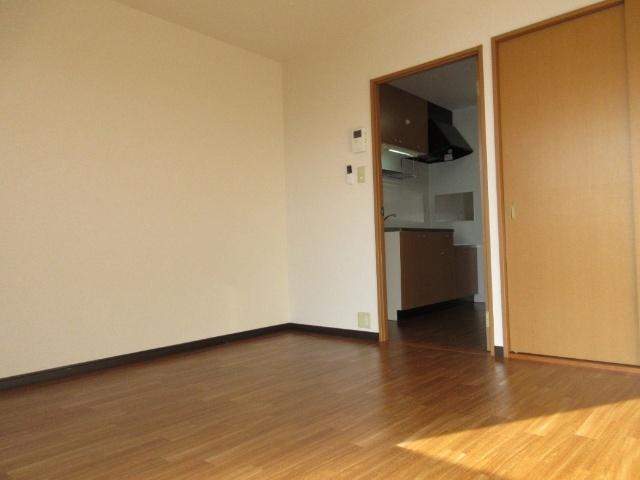 エスポワールハヤシB 室内