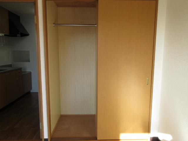 エスポワールハヤシB 収納