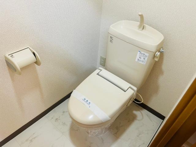 エスポワールハヤシB トイレ