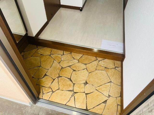 ソフィアケートヨコカワ 玄関