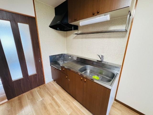 Surplus　TwoアクアマリンＫＯＳＨＩＢＡ キッチン