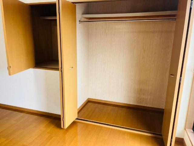ポナール中屋A棟 収納