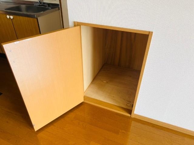ポナール中屋A棟 収納
