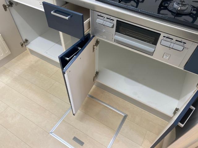 カサベルデ キッチン