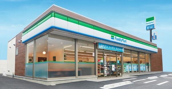 ファミリーマート飯田丸山店：413m