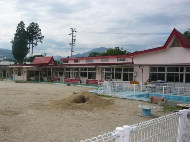 飯田市殿岡保育園：776m
