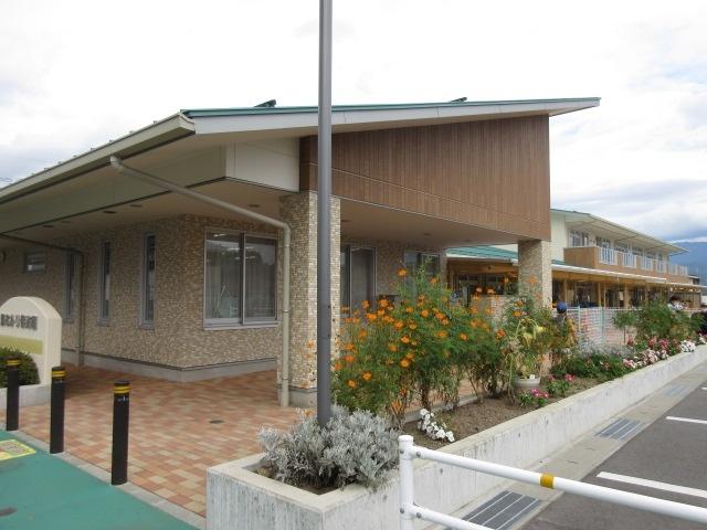 認定こども園鼎あかり保育園：1160m