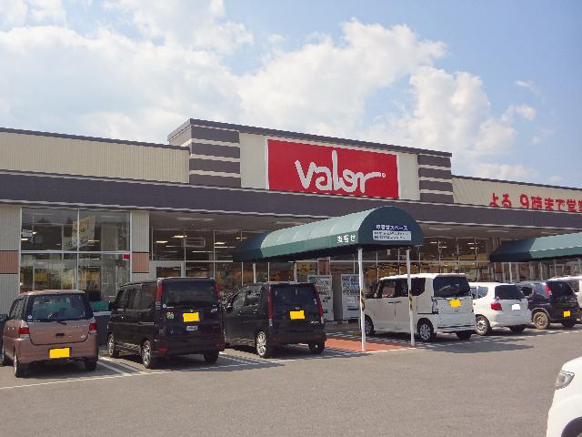バロー飯田店：799m