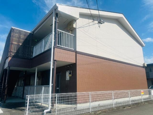 Surplus　Threeハイツ緑ヶ丘 外観