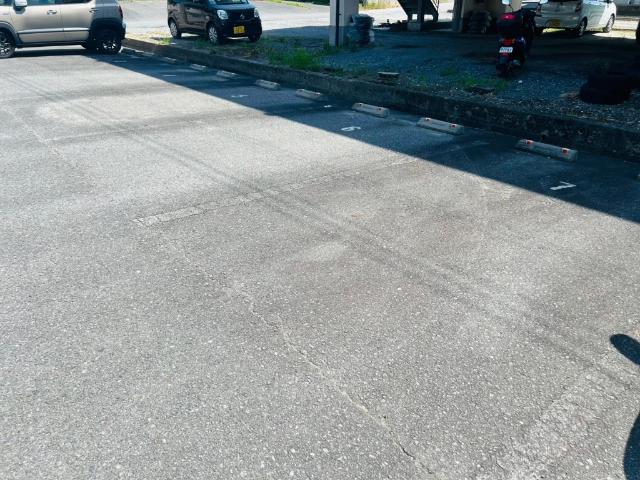 ディアス代田 駐車場