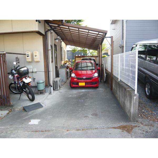 飯田市松尾上溝　借地権付き中古住宅 駐車場