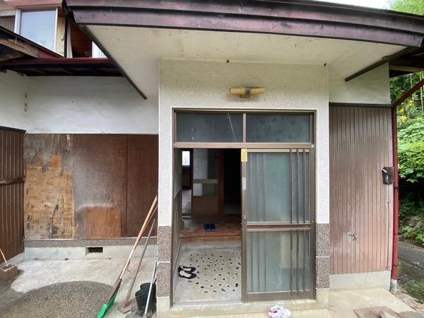 下伊那郡豊丘村神稲土地付き中古住宅 玄関