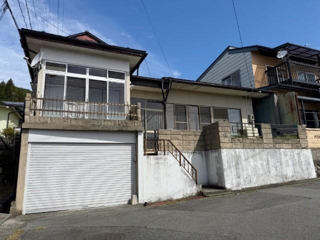 飯田市滝の沢中古住宅 外観