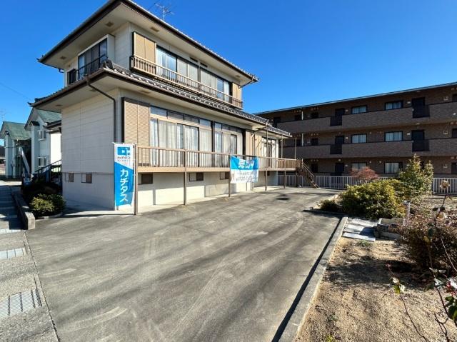 【リフォーム予定・外観、庭】外壁塗装、植栽を一部伐採