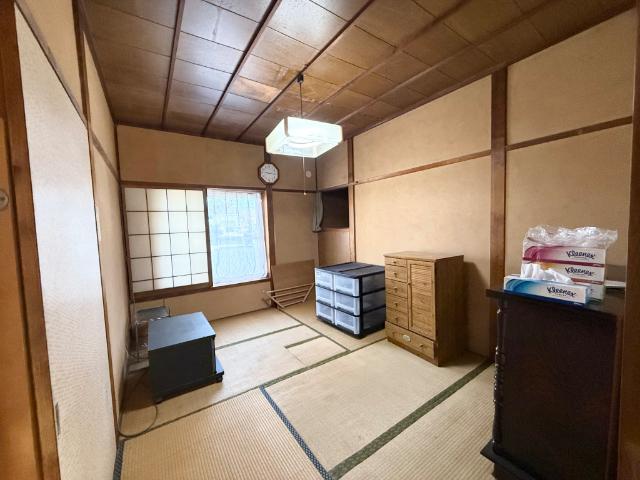 下伊那郡松川町元大島中古住宅 リビング