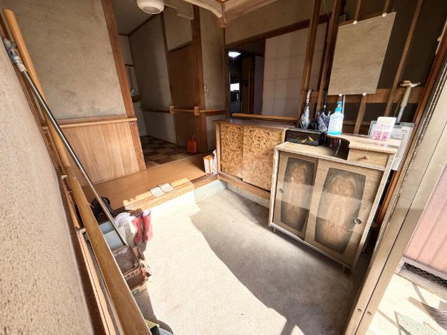 下伊那郡松川町元大島中古住宅 玄関