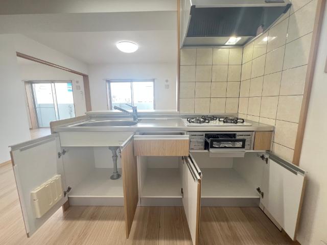 宜野湾市伊佐アパート 部屋画像