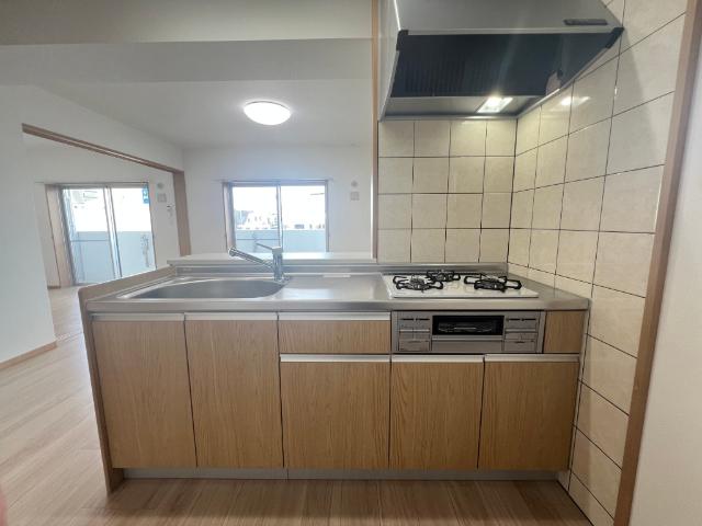 宜野湾市伊佐アパート 部屋画像