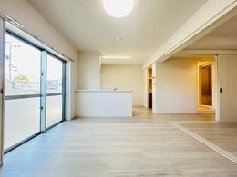 スカイシャトースミレ　（202） 部屋画像