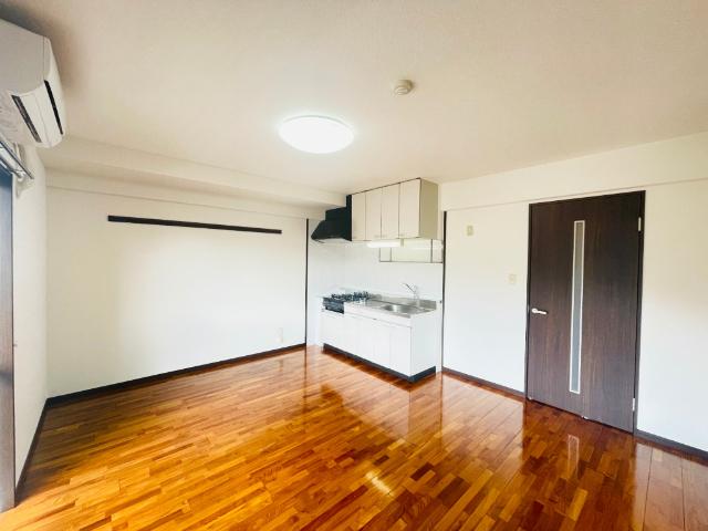 那覇市首里金城町アパート 部屋画像