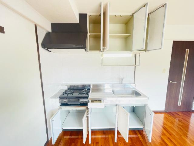 那覇市首里金城町アパート 部屋画像