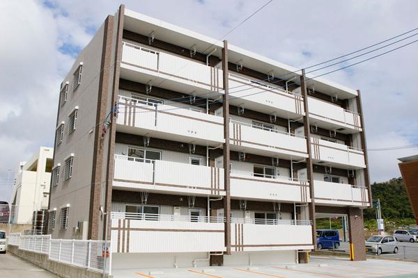 apartment 字津嘉山