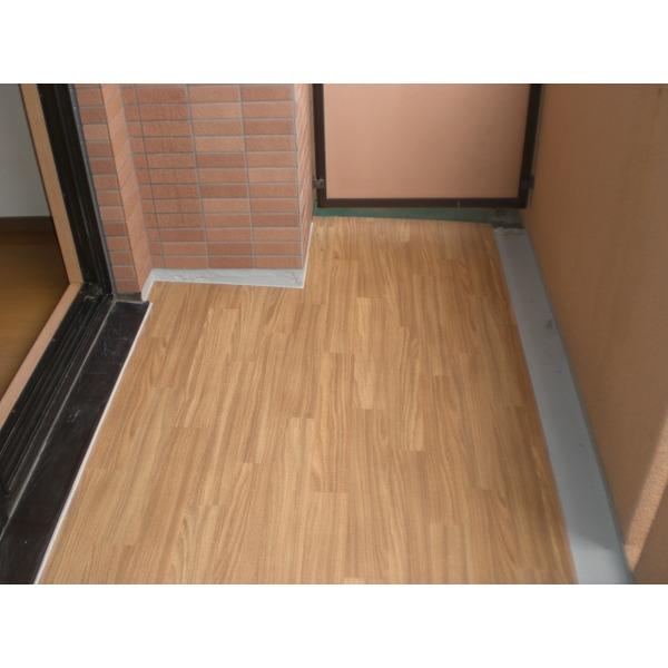 アルウィンコート亀川（810） バルコニー
